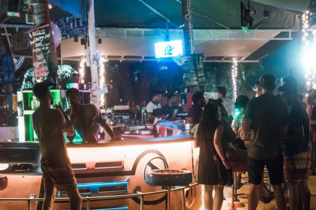 That Crazy Hostel Anjuna Ngoại thất bức ảnh