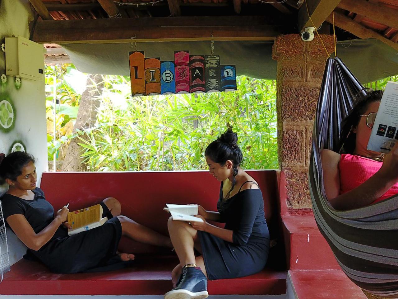 That Crazy Hostel Anjuna Ngoại thất bức ảnh